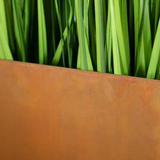 Fungsi pagar luar ruangan.