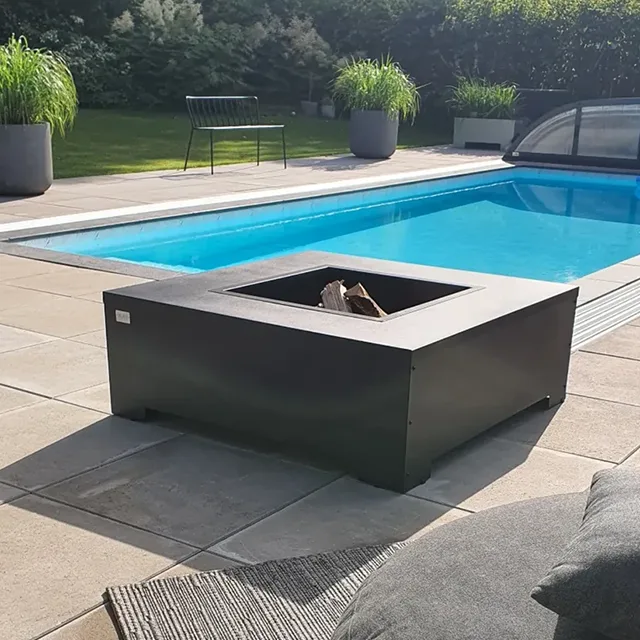 Fitur kompor luar ruangan.